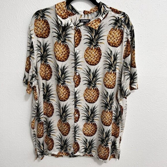 Express Pineapple Novelty Print Shirt Short Sleeve Button-Down Camp Size M - Picture 2 of 12